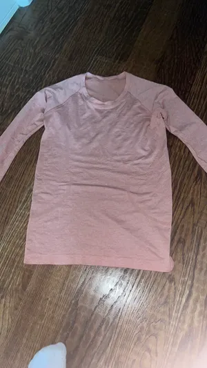 Lululemon Long Sleve thumbnail 3