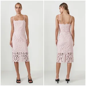 REVOLVE Bardot Lina Lace Sheath Dress NWT Size 8 Rose Pink Midi thumbnail 2