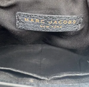 Marc Jacobs Empire City Mini Messenger Black Pebbled Leather Crossbody Bag thumbnail 8