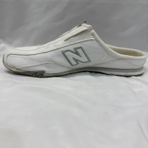 New Balance 442 Leather White Shoes 8 Women Slide Slip-On Sneakers Comfort thumbnail 3