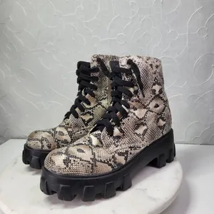 Lemonade Leather Snakeskin Combat Boots Womens 8 Cream Black Chunky Platform thumbnail 9