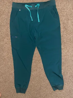 FIGS Jogger Women’s Scrub Pants thumbnail 1