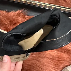 Stylish Tan Ankle Boots thumbnail 6