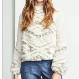 Anthropologie Amadi Texture-Stitched Calista Faux Fur Moroccan Sweatshirt Top thumbnail 2