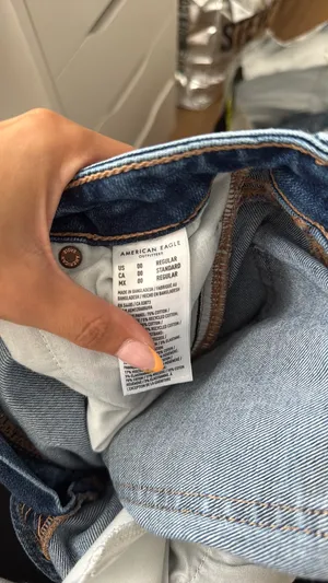 American Eagle Jeans thumbnail 3