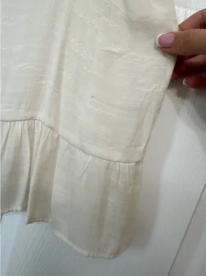 Miss Daisy Cream Sheer Embroidered Floral Tank Size Small thumbnail 5