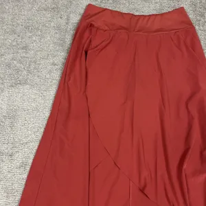 Halara Breezeful Maxi Skirt Womens Large Flowy Coral High Low Shorts Liner thumbnail 2