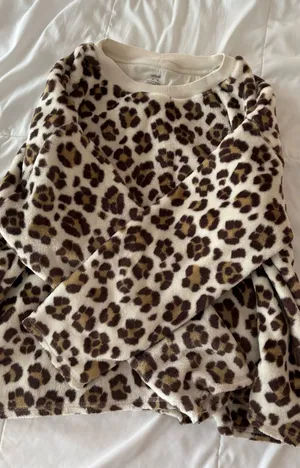 Aerie Cheetah Print sweater thumbnail 1