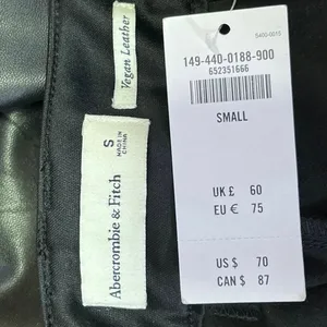 NEW Abercrombie & Fitch Black Vegan Faux Leather High Waist Bermuda Shorts Sz S thumbnail 4