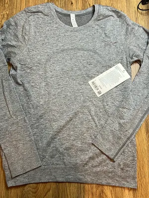Lululemon Swiftly Relaxed Long-Sleeve Shirt thumbnail 3