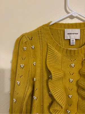 Industry M Mustard Yellow Pearl Embellished Ruffle Sweater M Medium thumbnail 6
