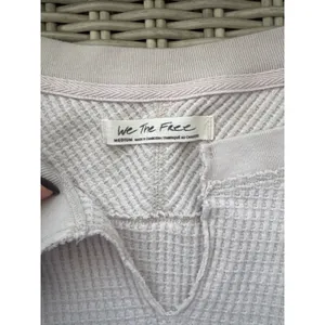 We The Free Monterey Thermal Henley Top Medium‎ boho layered cabincore travel thumbnail 7