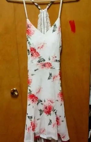 Summer Floral Dress Multiple Size M thumbnail 1