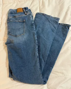 American Eagle Jeans thumbnail 1