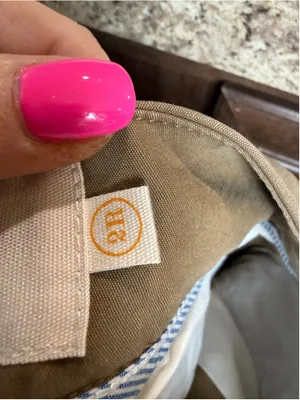 Women's J.Crew Classic Twill Chino Pants Size 2 Beige thumbnail 5