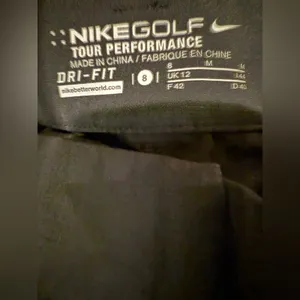Nike Women’s Athletic Golf Shorts in‎ Black with Yellow Highlights Size 8 thumbnail 6
