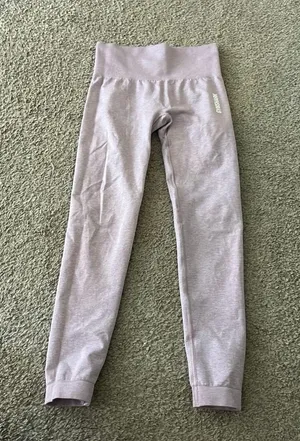 Light Purple Gymshark Leggings thumbnail 3