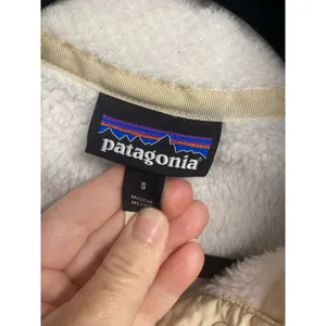 Patagonia fleece pullover with pockets size small (b43) thumbnail 2