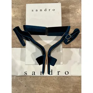 NEW Sandro Adrianne Velvet Block Heels In Turquoise size 36 thumbnail 6