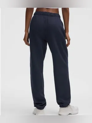 Lululemon scuba mid rise oversized jogger *Graphic thumbnail 5