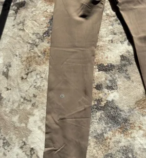 lululemon athletica Ribbed High-Rise Leggings in Taupe thumbnail 4