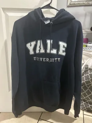 Yale University Champion Sweatshirt thumbnail 1