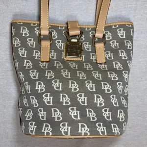 Dooney & Bourke | Vintage Tan and Gray Signature Classic Bucket Bag thumbnail 2