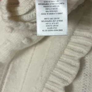 Kut From The Kloth Ivory Cropped Blingy‎ Button Sweater Size Large thumbnail 8