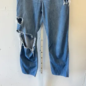 Hollister Low-Rise Dad Jean 5L W27 L33 Blue Distressed Denim 100% Cotton thumbnail 4