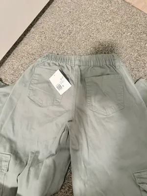 Forever 21 Pants Cargo Green thumbnail 2