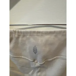 FP Movement High Waisted Ribbed Flare Leggings Beige Lettuce Edge Size M/L thumbnail 3