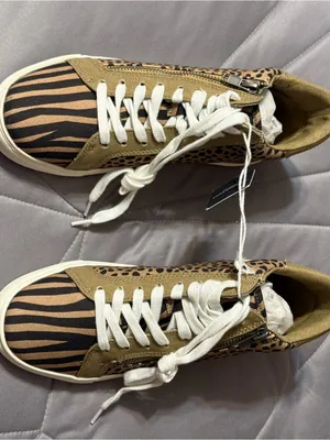 American Eagle Faryl Robin Animal Print High Top Sneakers Size 7 NWT thumbnail 4