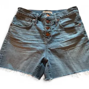 Madewell High-Rise Denim Shorts Button Fly Cut Off Raw Hem Size 26. thumbnail 1