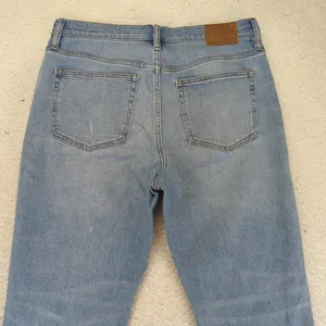J Crew Slim Boyfriend Jean Women's Size 28‎ Light Wash Distressed Raw Hem Denim thumbnail 8
