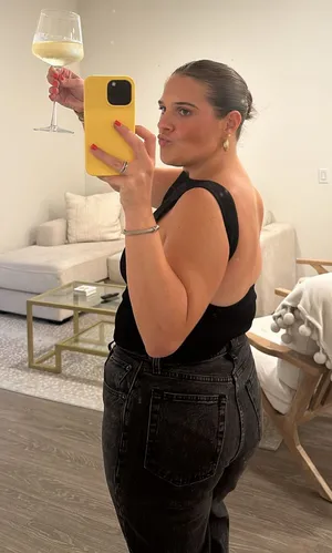 Aritzia Babaton Top thumbnail 1