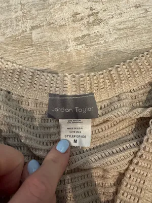 Jordan Taylor Women's Textured Beige Short-Sleeve V-Neck Top Size M thumbnail 3