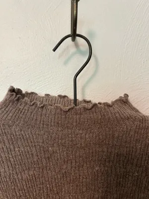 Mystree Boutique Long Sleeve Brown Sweater w/ Lettuce Hems thumbnail 3
