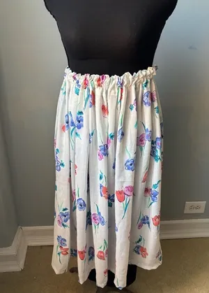 Vintage homemade white roses daisy floral printed maxi skirt Small thumbnail 1