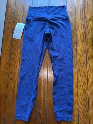 Lululemon Align High Rise 25” Graphic, Night Sea Size 6 NWT thumbnail 2