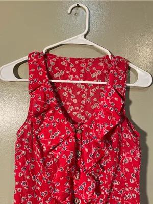 Edme‎ & Esyllte Anthropologie Women's Sleeveless Button Down Blouse Red Floral thumbnail 3