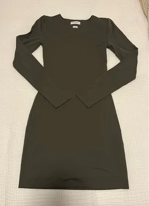 Aritzia Contour Dress Long Sleeve  thumbnail 2