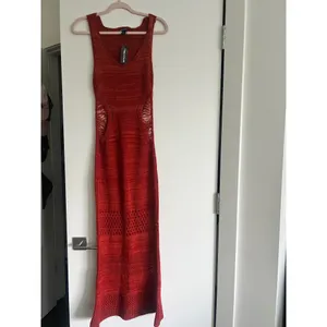 PrettyLittleThing Maxi Dress in Orange thumbnail 5