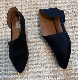 DV Dolce Vita Fargo Asymmetrical Loafers Sz 6 thumbnail 1