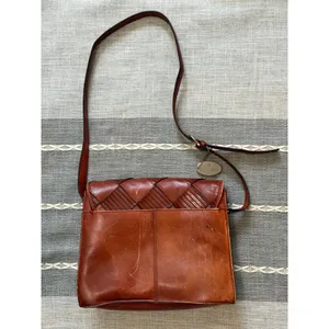 Vintage Brown Woven Leather Etienne Aigner Boho Purse Handbag thumbnail 3