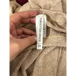 Forgotten grace brown sweater size 2XL thumbnail 5