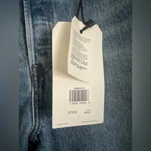 Levi’s 501 Wedgie Straight Jean size 32 thumbnail 5