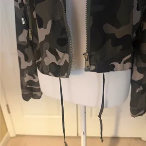 Ci Sono Camouflage Utility Jacket thumbnail 5