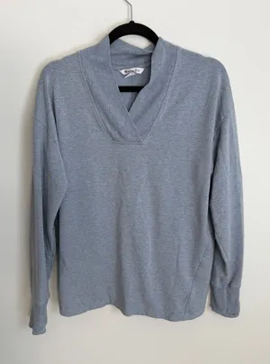 Athleta Grey V neck sweatshirt size medium thumbnail 1