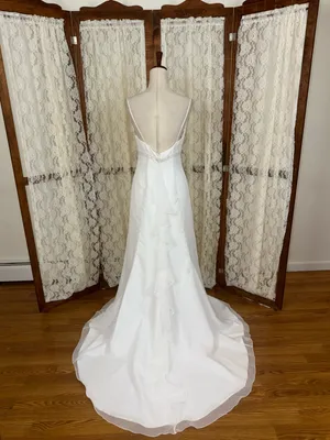 Beautiful Vintage Y2K Galina Chiffon Wedding Gown thumbnail 8
