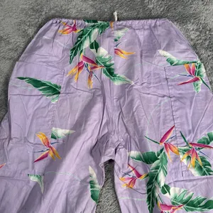 Banana Bay Trousers Pants Size Medium Palm Floral Pattern Resortwear Cropped USA thumbnail 10